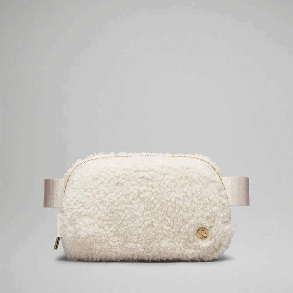 Lululemon Everywhere Fleece Belt Bag with Gold Hardware